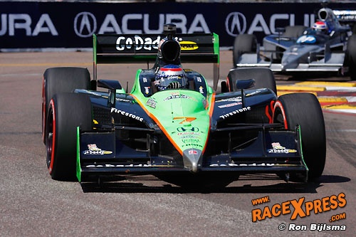 IndyCar op zoek naar ander rubber